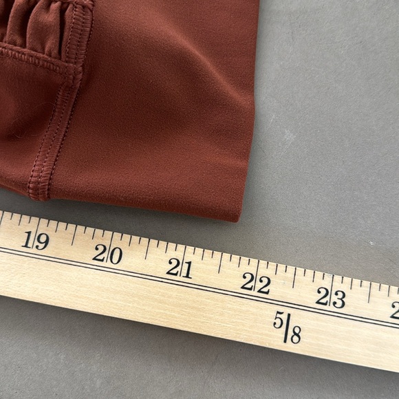 Athleta salutation stash II ruch 7/8, Sz L, EUC - Picture 4 of 6